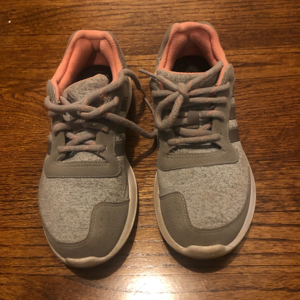 Adidas gray walking shoes size 6